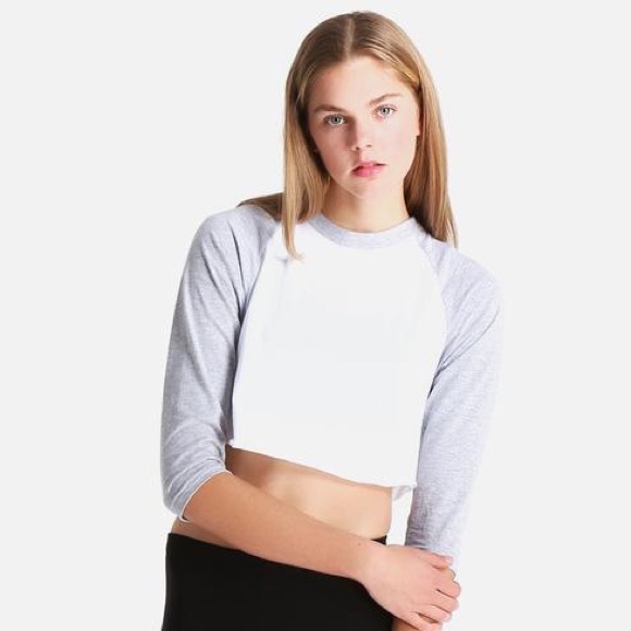 American Apparel cropped baseball tee 💙 - Picture 2 of 5